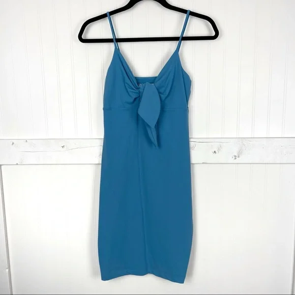 princess polly baby blue dress Susana Monaco | Dresses | Susana Monaco Pacific Blue Tie Front Keyhole Mini  Dress